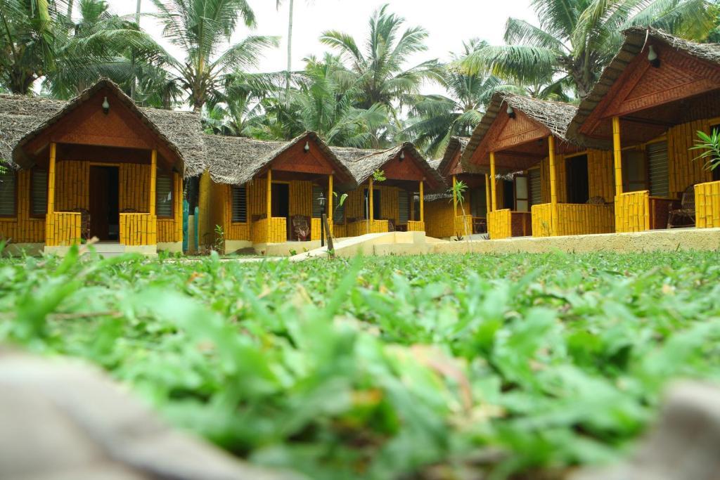 Savithri Inn Bamboo Cottages & Resorts Varkala Zewnętrze zdjęcie