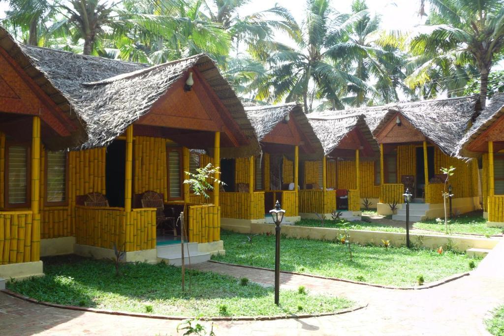Savithri Inn Bamboo Cottages & Resorts Varkala Zewnętrze zdjęcie