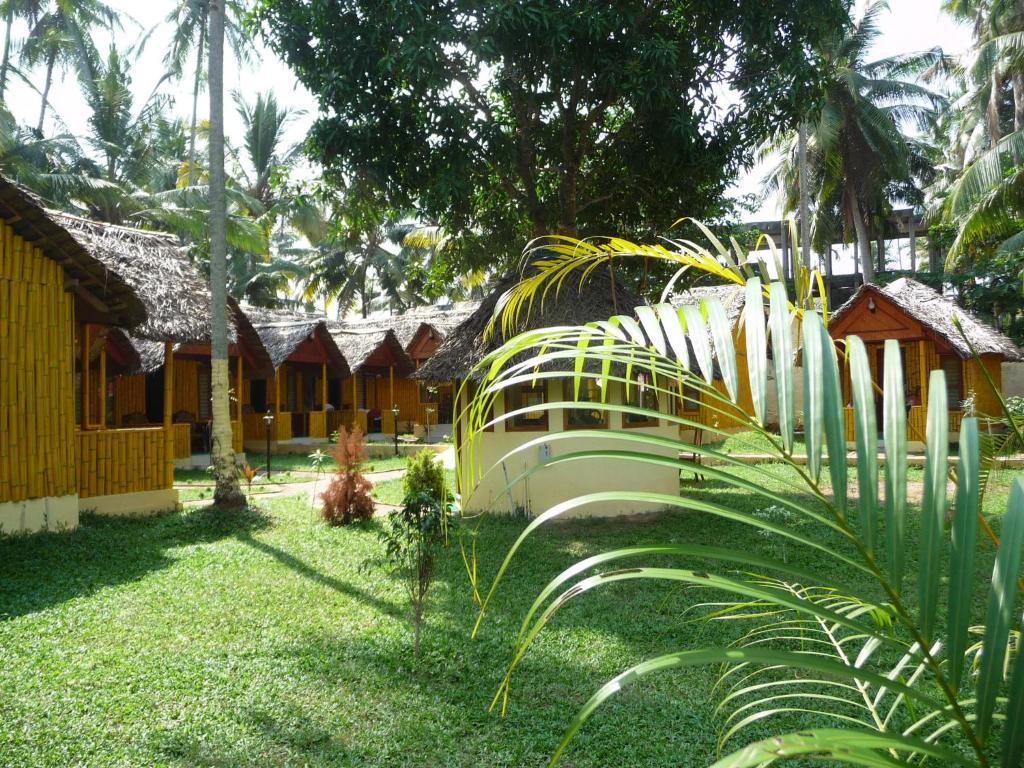 Savithri Inn Bamboo Cottages & Resorts Varkala Zewnętrze zdjęcie