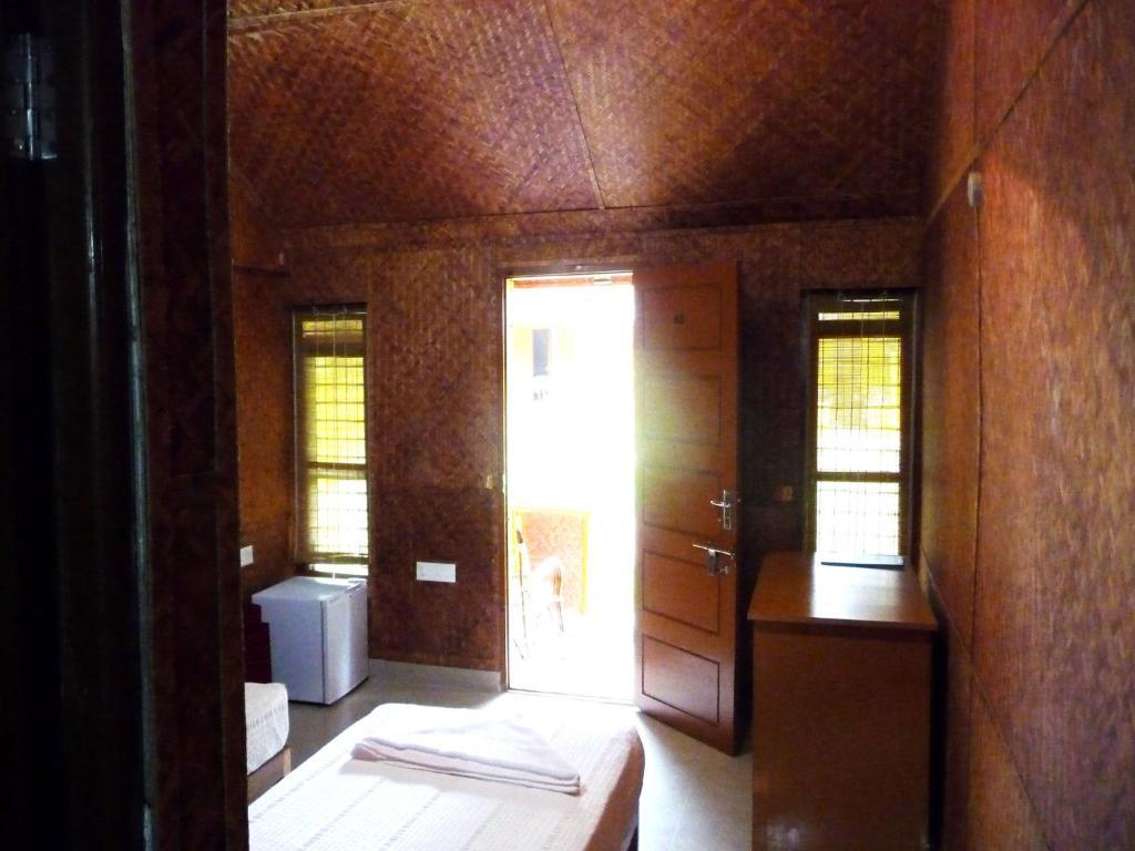 Savithri Inn Bamboo Cottages & Resorts Varkala Zewnętrze zdjęcie