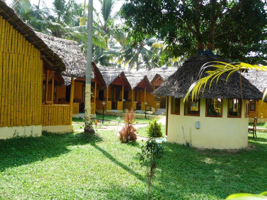 Savithri Inn Bamboo Cottages & Resorts Varkala Zewnętrze zdjęcie