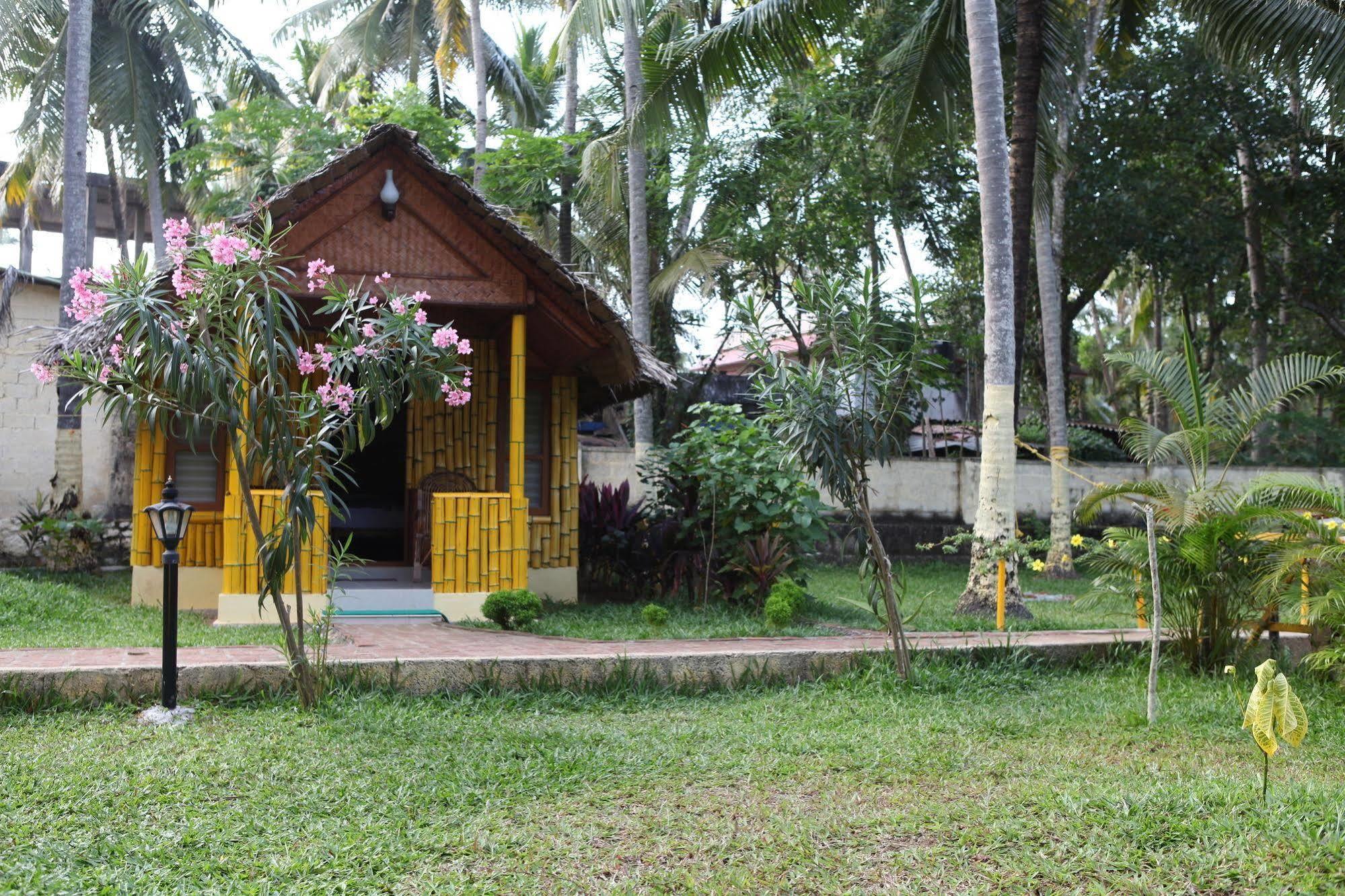 Savithri Inn Bamboo Cottages & Resorts Varkala Zewnętrze zdjęcie